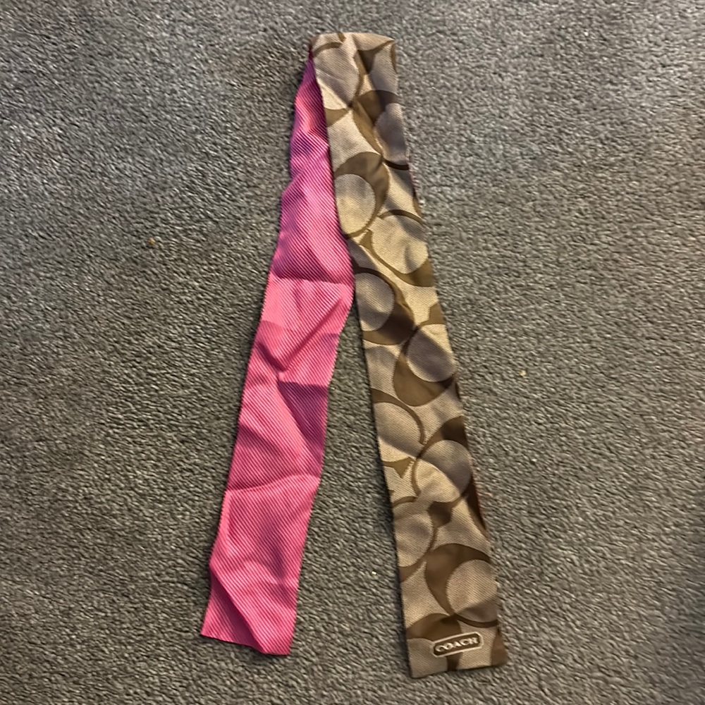 New with tag dual sided coach neck scarf